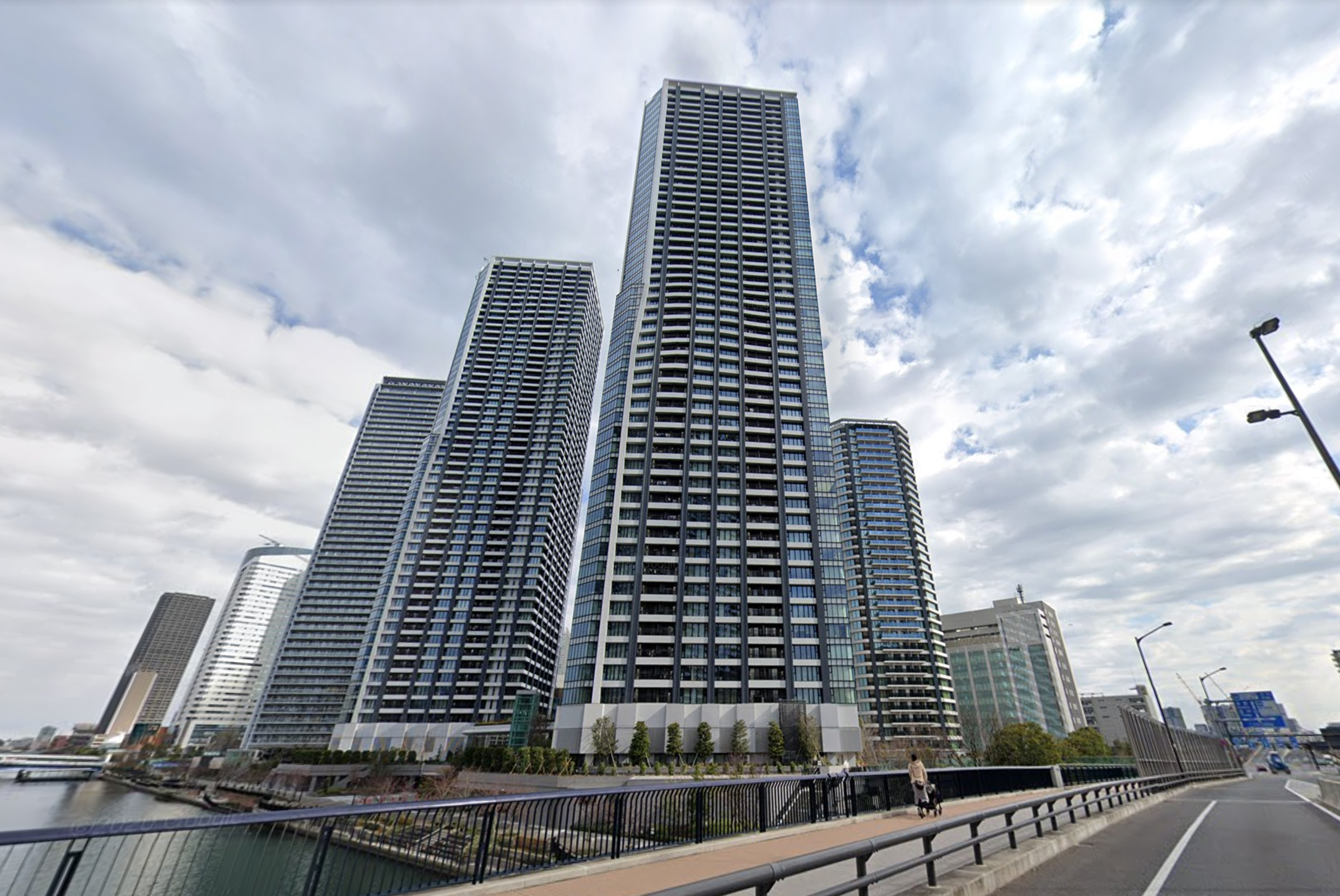 T*y様 1930年 海辺に座る水浴のTOKI 額装付き kobe-maritime-museum-aerial-