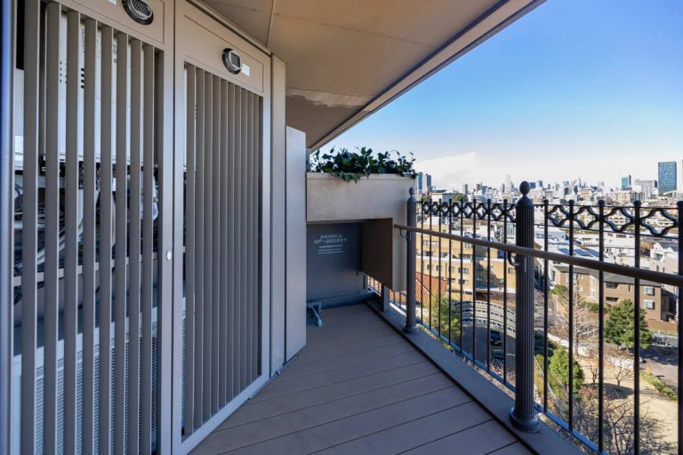 バルコニー（洋室1側）