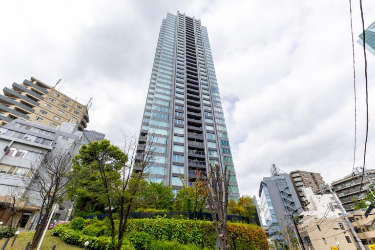 THE ROPPONGI TOKYO　駅徒歩3分の大規模タワーレジデンス、31階南西向きのワイドスパン住戸