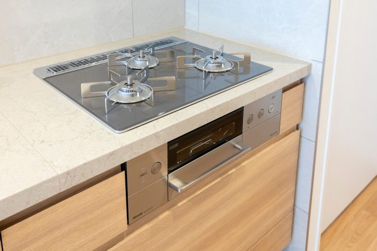 キッチン 3口ガスコンロ