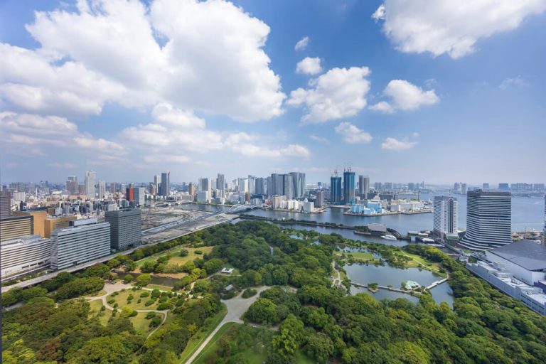 東京ツインパークスレフトウィング　42階の100㎡超3LDK、浜離宮を望む開放的な住まい