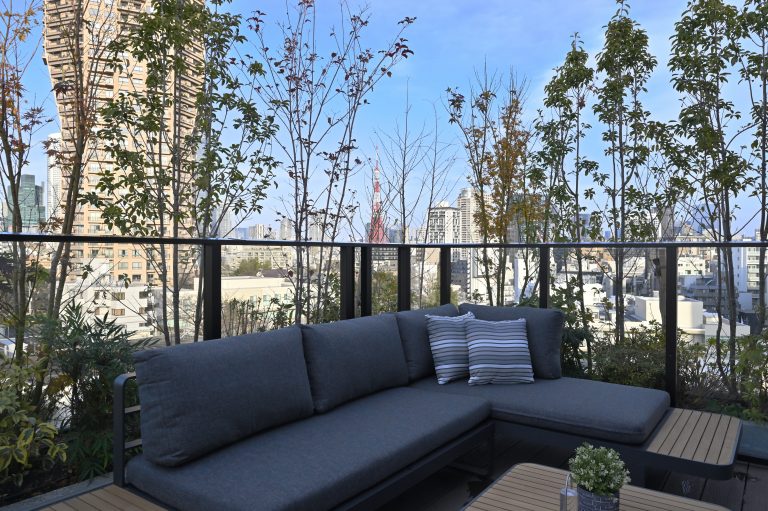 ルーフバルコニー