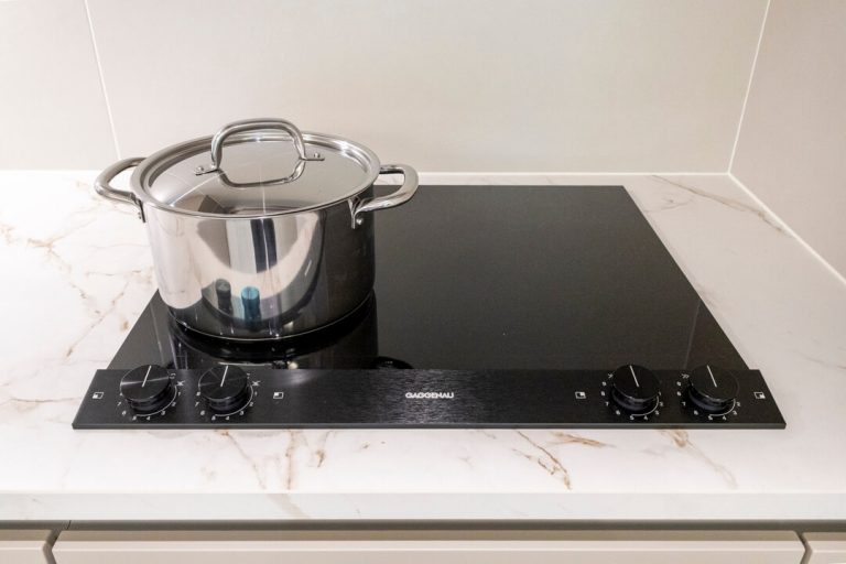 キッチン IHクッキングヒーター