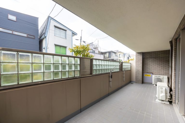 テラス
