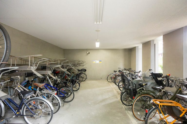 駐輪場