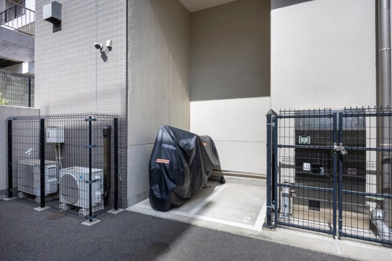 バイク置場