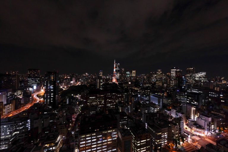 バルコニー眺望（夜景）