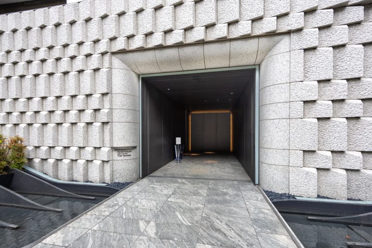 エントランスアプローチ