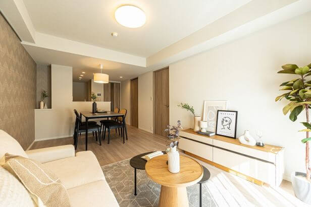 池尻大橋　心地良い光が入る南西向きの3LDK