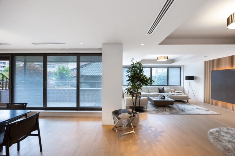 リビングダイニング