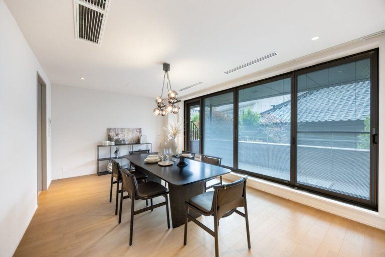 リビングダイニング