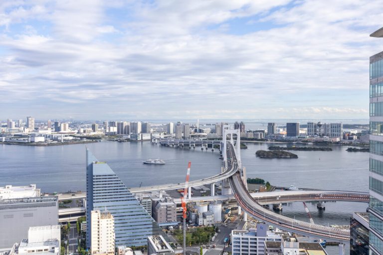 芝浦アイランドグローヴタワー 46階2LDK、運河と空が織りなすパノラマビュー