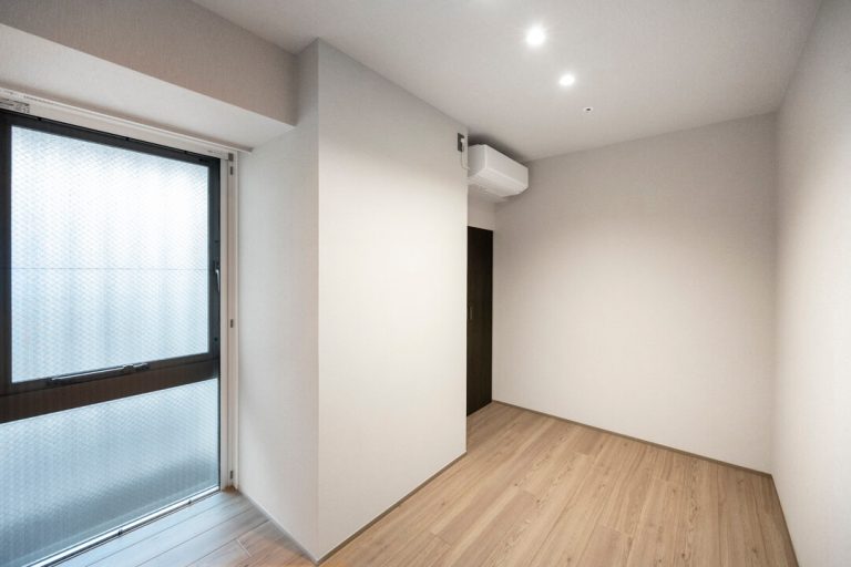 寝室（約4.8帖）