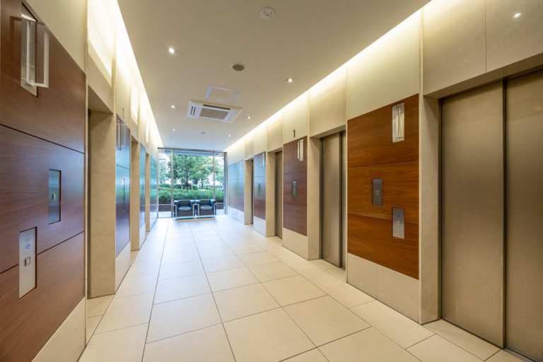 エレベーターホール