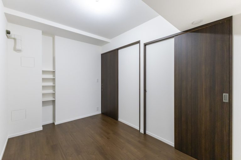 サービスルーム