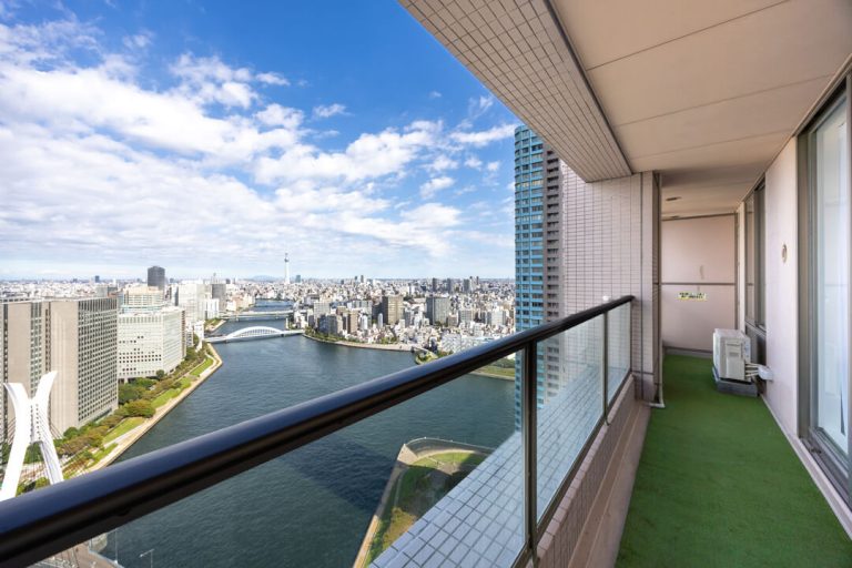 バルコニー（東側）