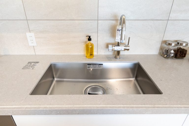 キッチン シンク