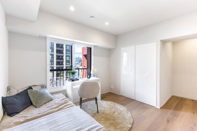 洋室1（約7.3帖）