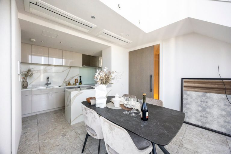 リビングダイニング