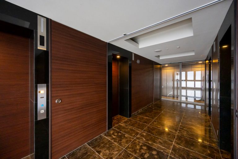 エレベーターホール