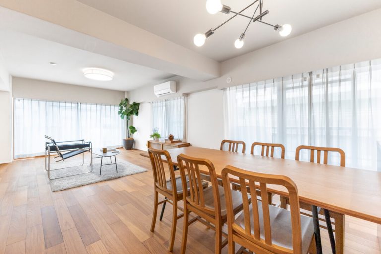 リビングダイニング