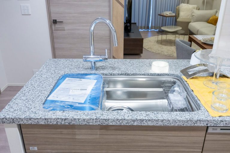 キッチン シンク