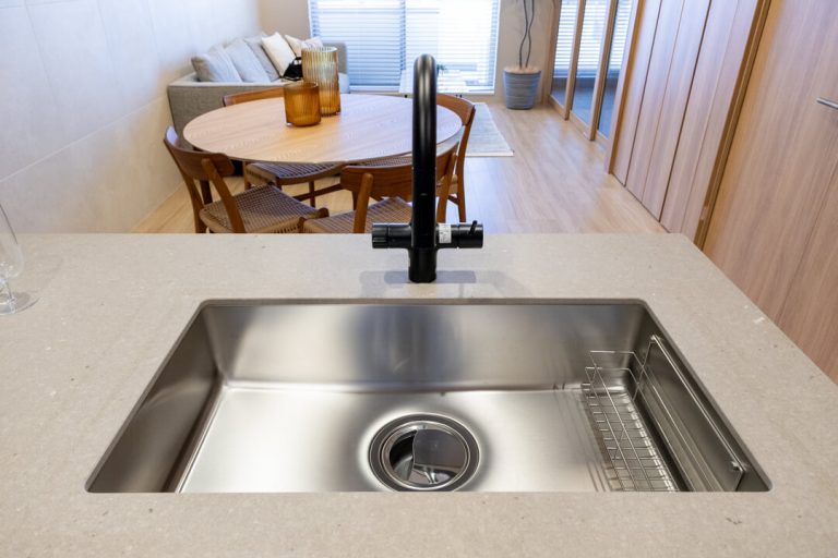 キッチン シンク
