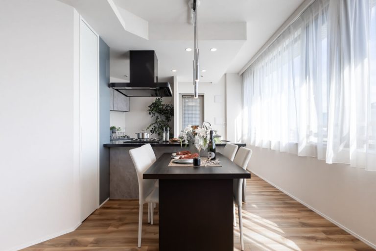 リビングダイニング