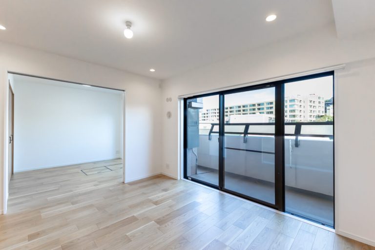 リビングダイニング、洋室