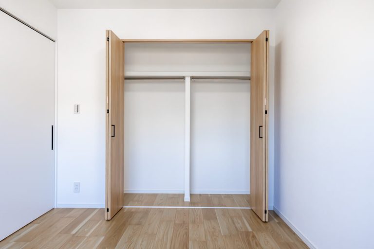 洋室 クローゼット