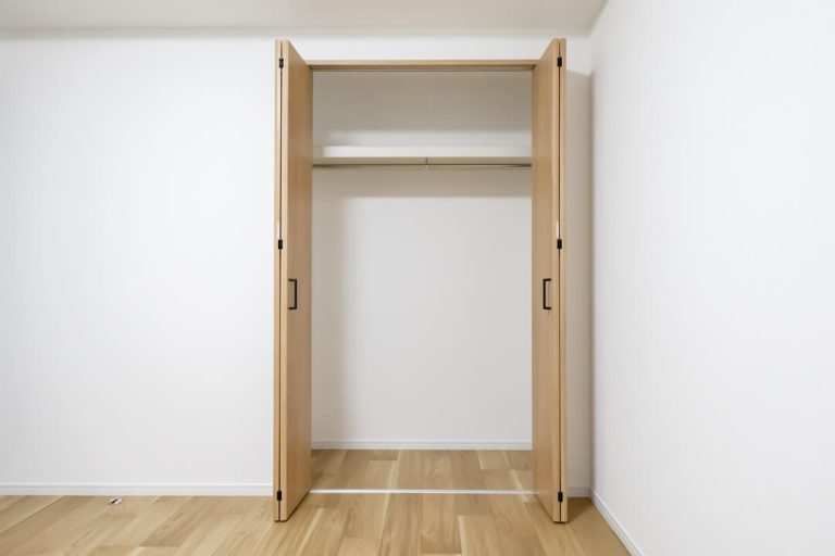 サービスルーム1 クローゼット