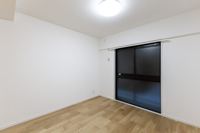 サービスルーム1（約5.7帖）