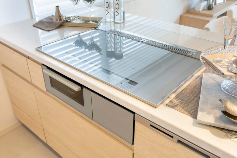 キッチン IHクッキングヒーター