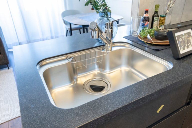 キッチン シンク