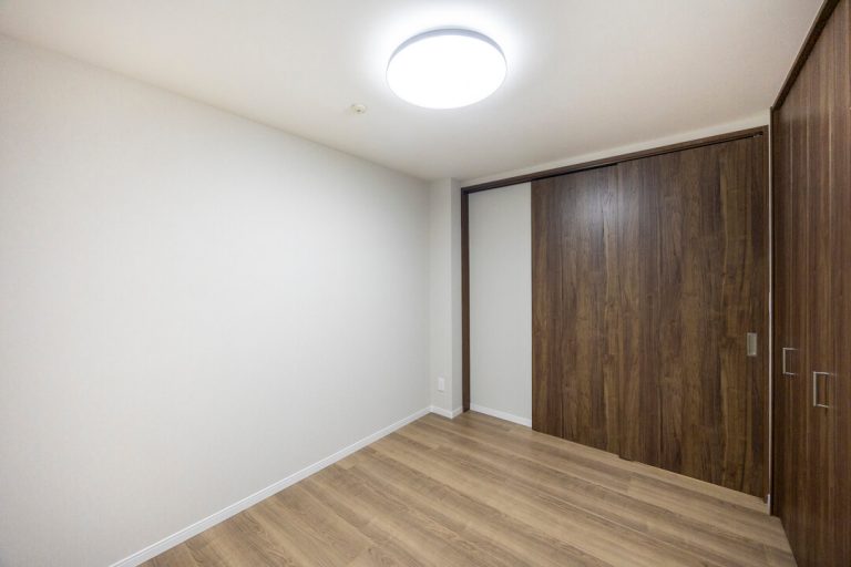 洋室2（約4.9帖）