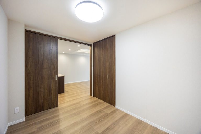 洋室2、リビングダイニング