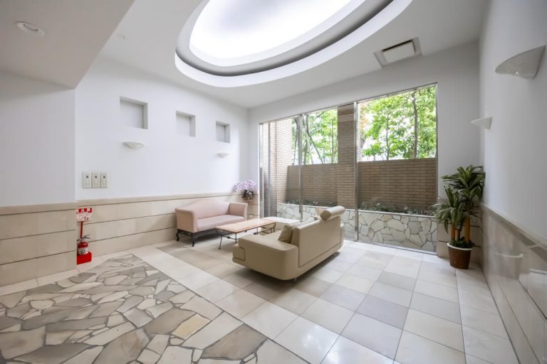 エントランスロビー