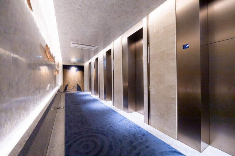 エレベーターホール