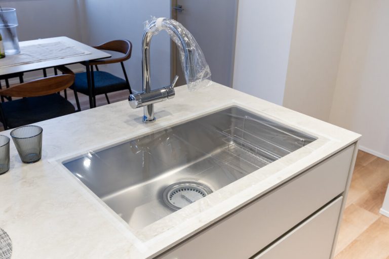 キッチン シンク