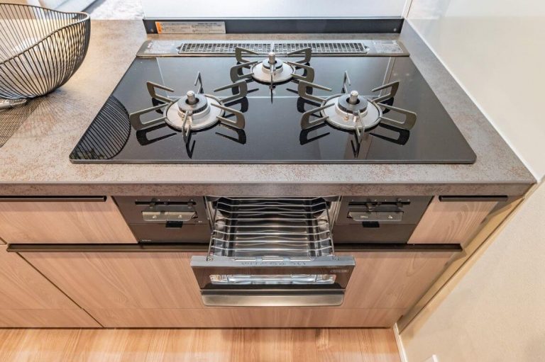 キッチン 3口ガスコンロ