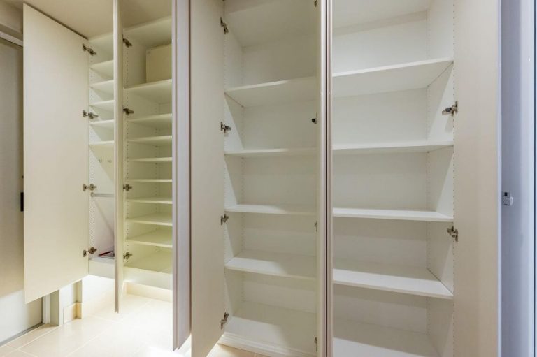 玄関 シューズボックス