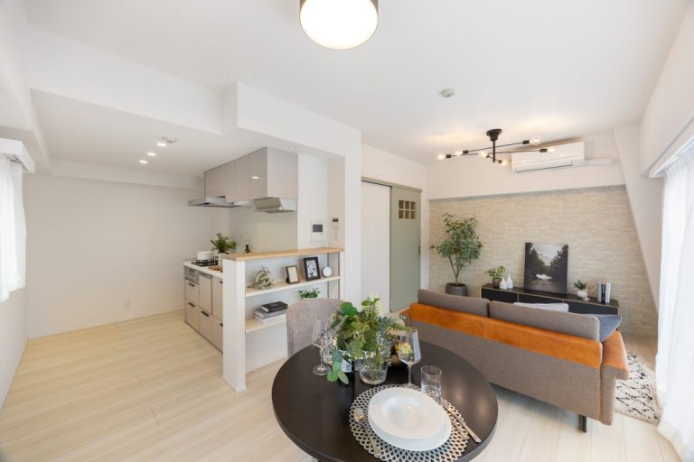 リビングダイニング