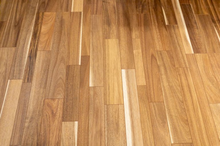 リビングダイニング フローリング