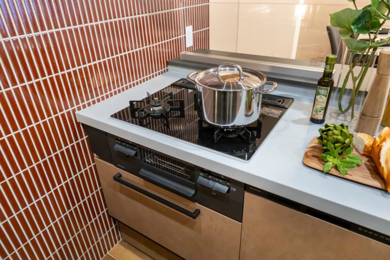 キッチン 3口ガスコンロ