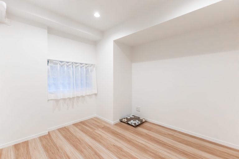 サービスルーム（約4.5帖）