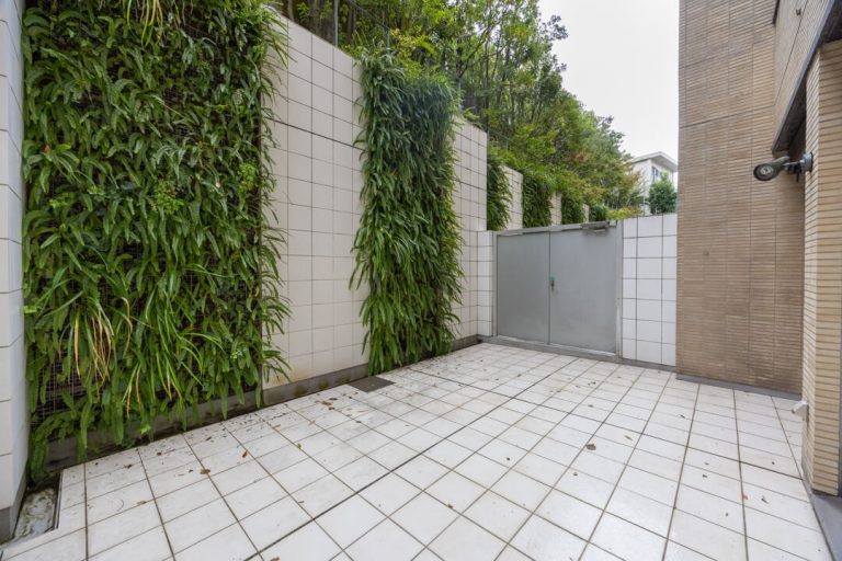 ミッドガーデン赤坂氷川　テラスのある暮らし