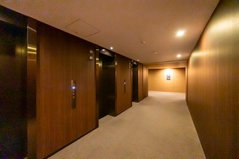 エレベーターホール