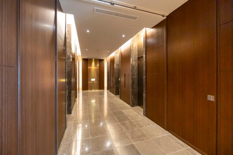 エレベーターホール