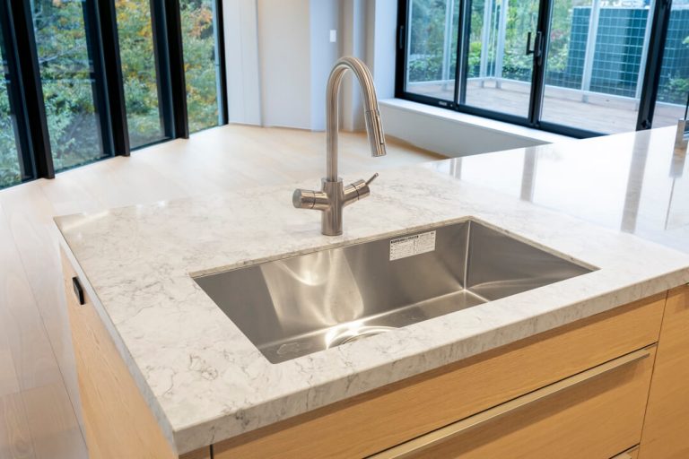 キッチン シンク