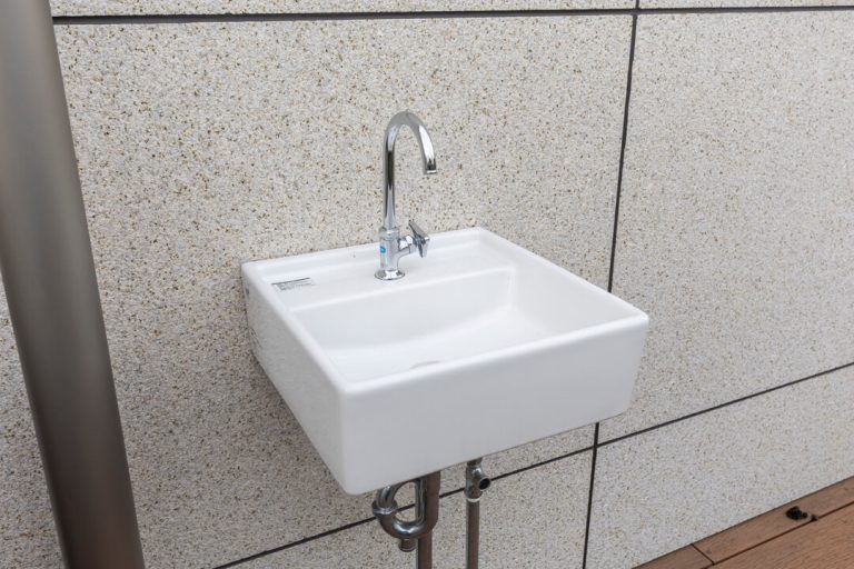 ルーフバルコニー スロップシンク